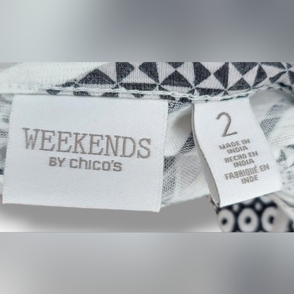 Chico's Black and White Patterned Short Sleeve Top - Picture 4 of 5